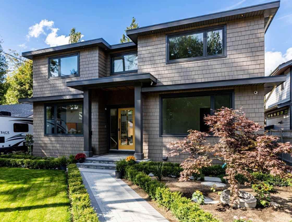 I have sold a property at 1272 ARGYLE RD in North Vancouver
